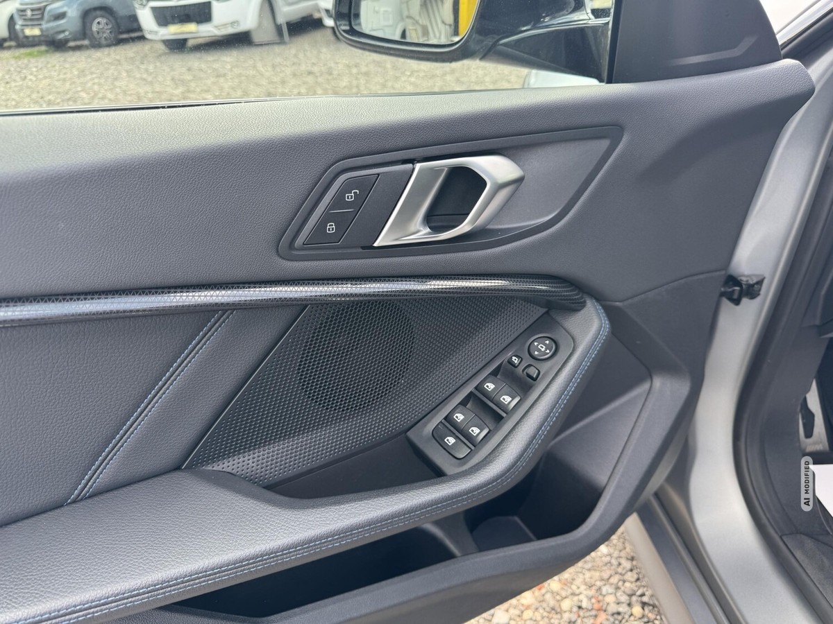 BMW 218 i Gran Coupe+M-SportPaket+LED+Pano