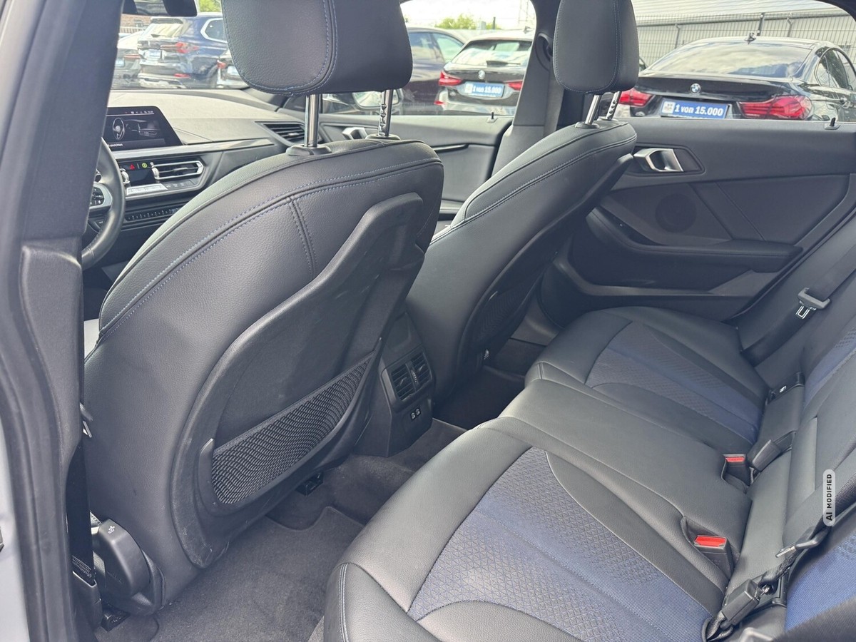 BMW 218 i Gran Coupe+M-SportPaket+LED+Pano