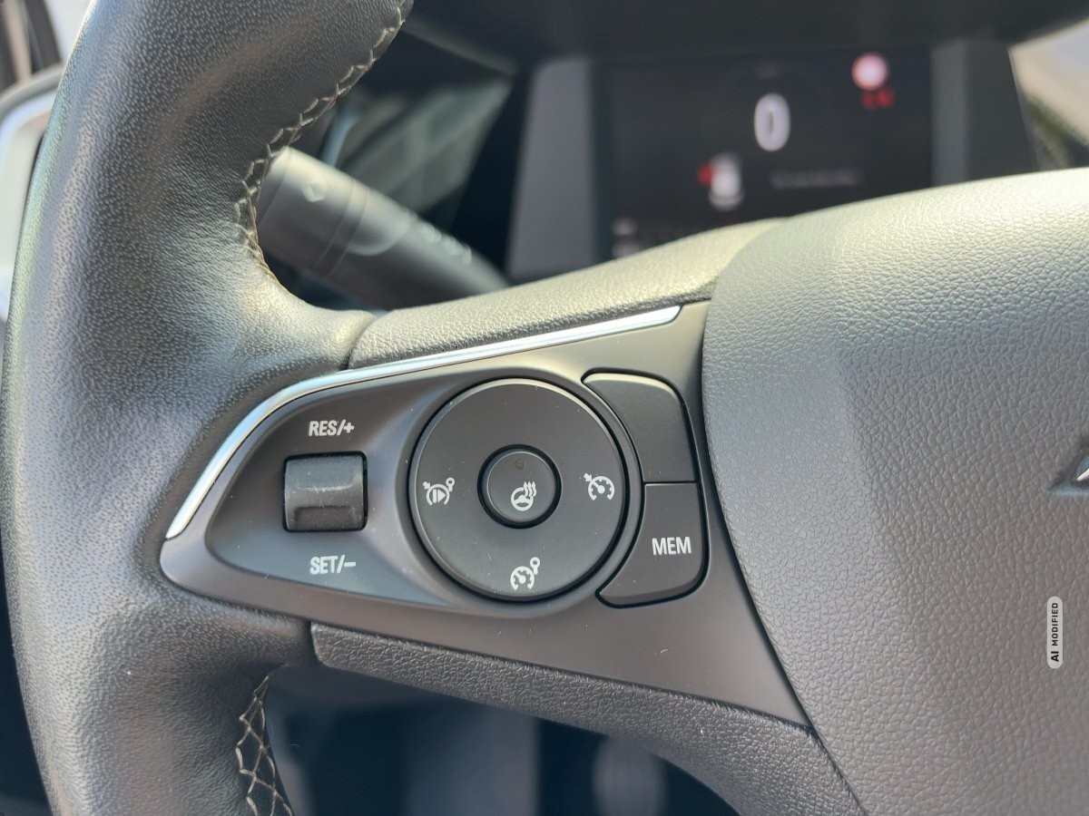 Opel Grandland X 1.2 Turbo Business Edition AHK,LED,SHZ