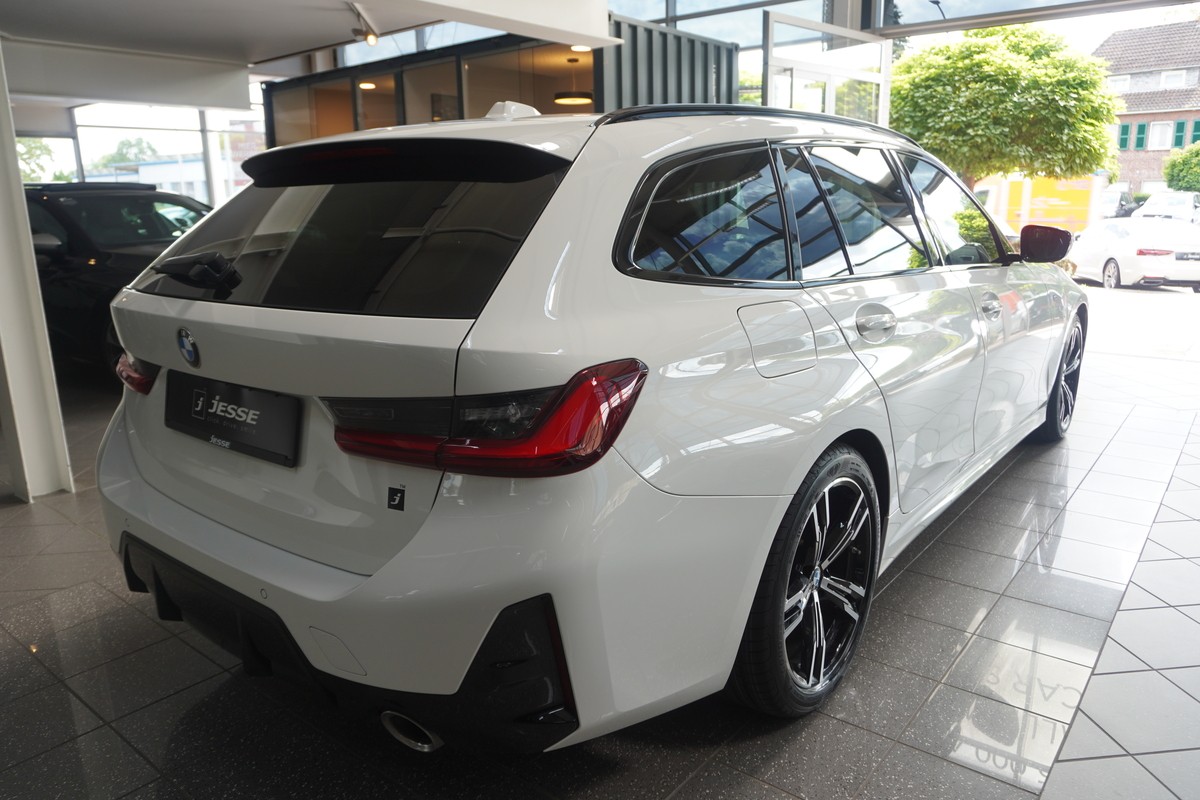 BMW 320i M Sport LED Live-Cockpit HUD 