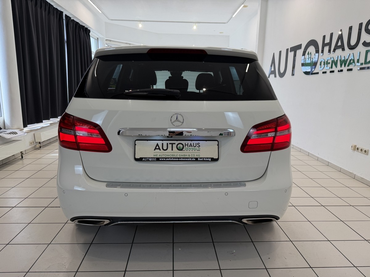 Mercedes-Benz B 180 Urban*Kamera*Navi*
