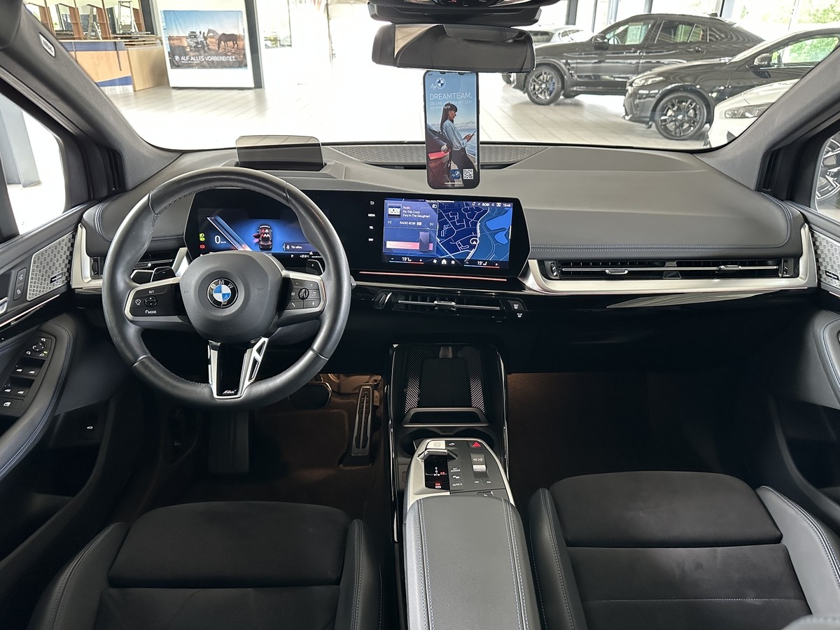 BMW 218 Active TourerM Sport Pano LED HUD Harman/Kardon