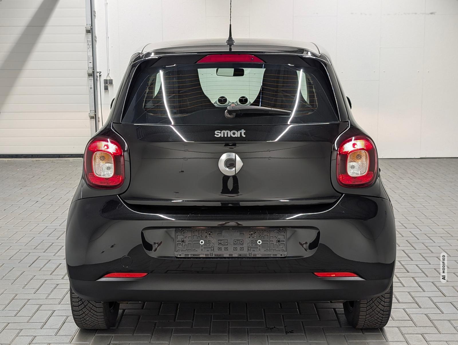 Smart ForFour Klimaaut./SHZ/Tempom./LED-TFL/15-LM