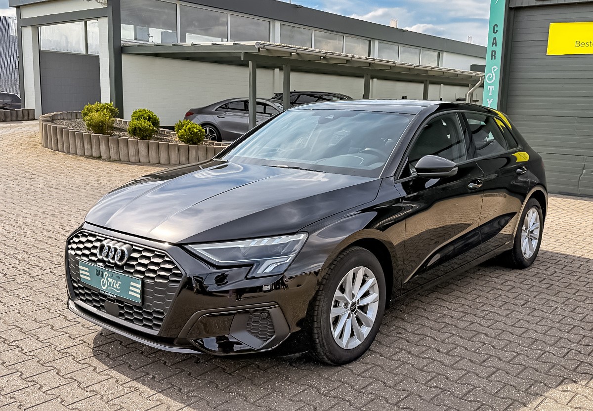 Audi A3 1.5 TFSI Sportback basis MHEV Navi.RFK.SHZ