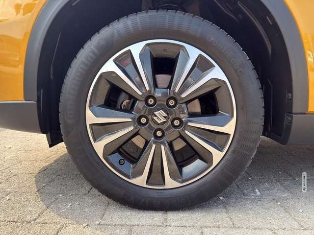 Suzuki Vitara 1.4 Mild-Hybrid Comfort+ 4x2 NAVI / PANORAMA / SIT