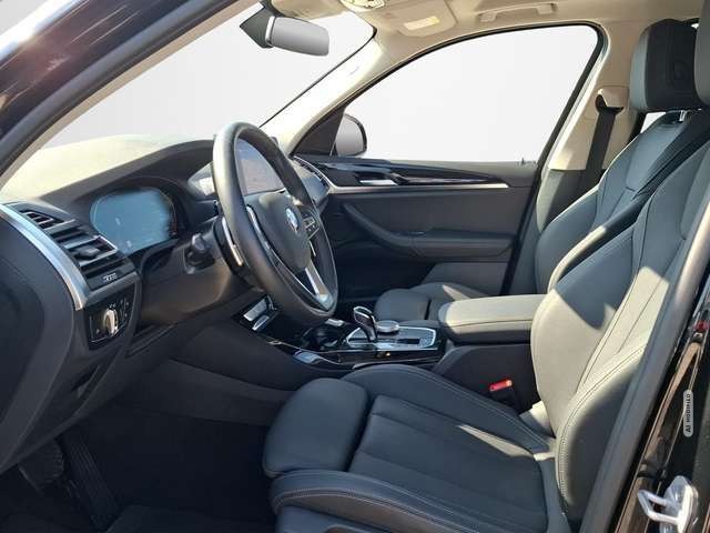BMW X3 xDrive 20 d Mild-Hybrid AUTOMATIK / AHK / LEDER /
