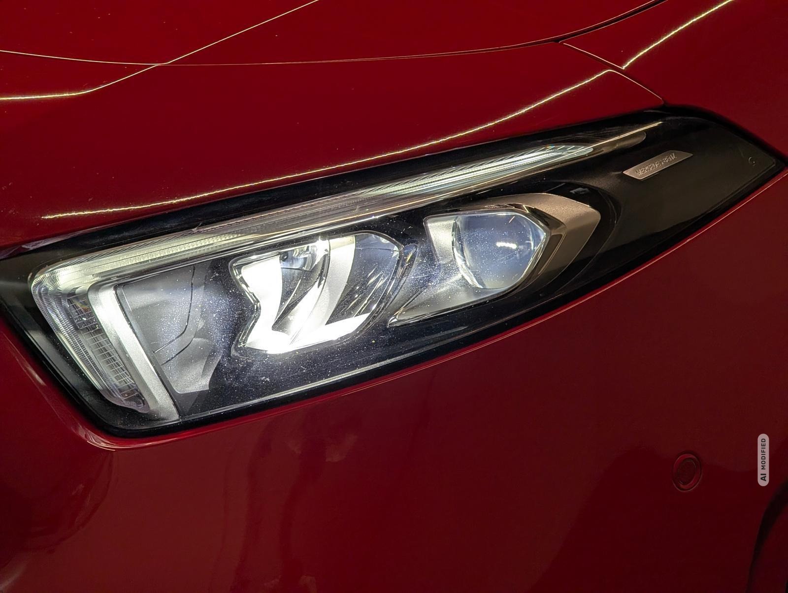 Mercedes-Benz AMG-Line LED/Navi/Pano/SHZ/PDC/GRA/19-LM
