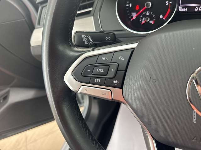 Volkswagen Passat Variant 2.0 TDI DSG*NAVI*KAM*APP*LED*MWST
