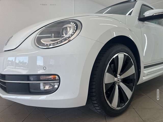 Volkswagen Beetle Lim. Cup 1.4 TSI 140 PS NAV*XEN*BT*FENDR*