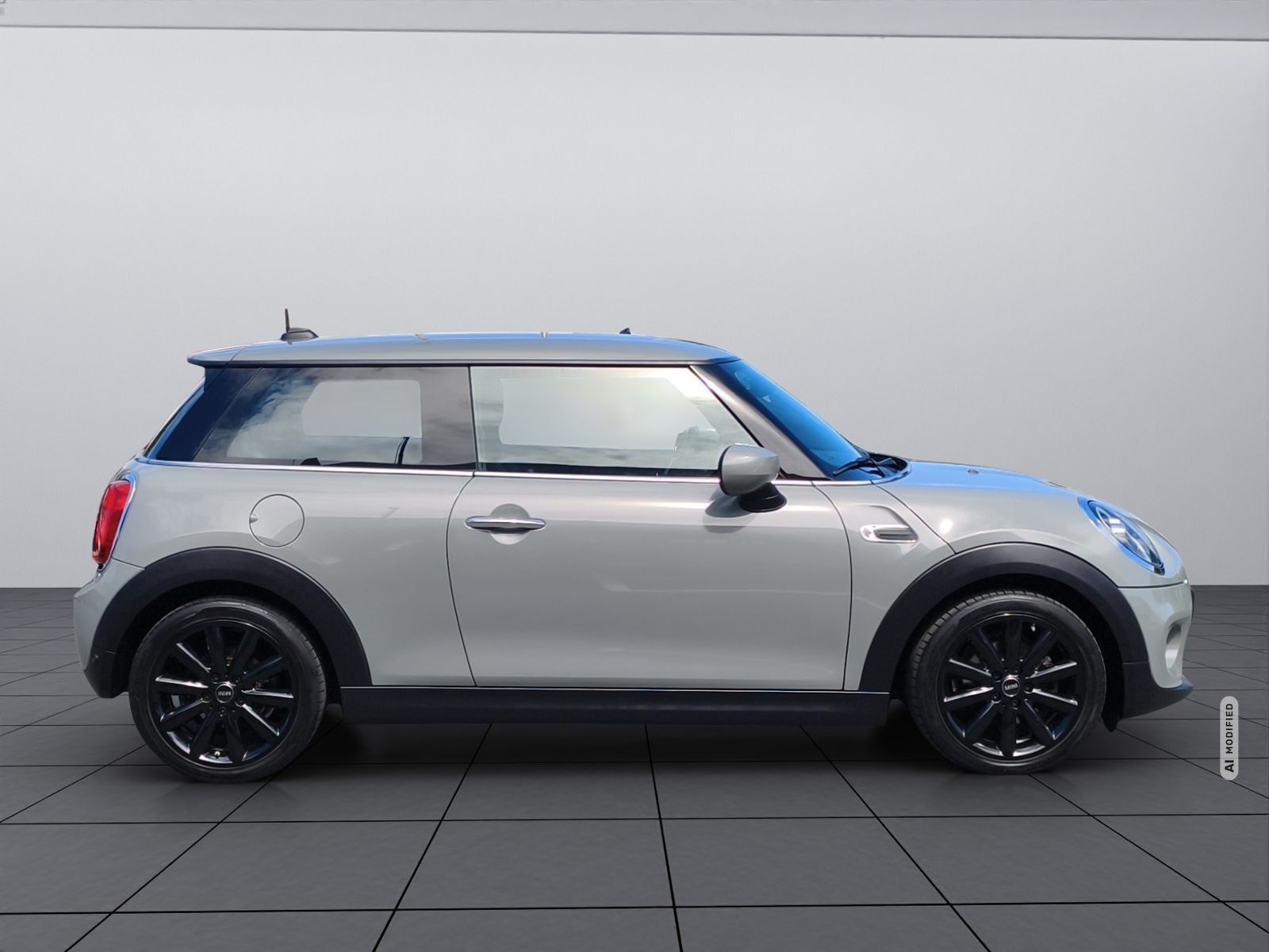 MINI ONE /LED/SHZ/Ambiente/17