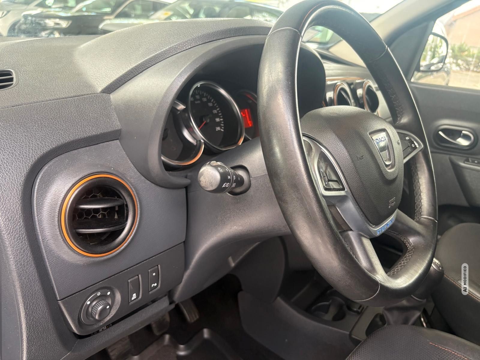 Dacia Dokker Stepway Celebration *SHZ PDC NAVI u.v.m*