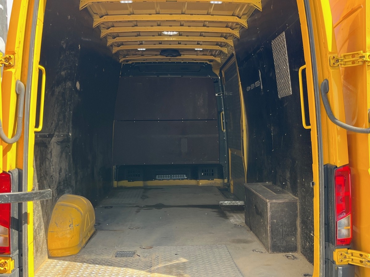 Volkswagen Crafter 35 L4H2- AHK STANDHZG KLIMA NAVI