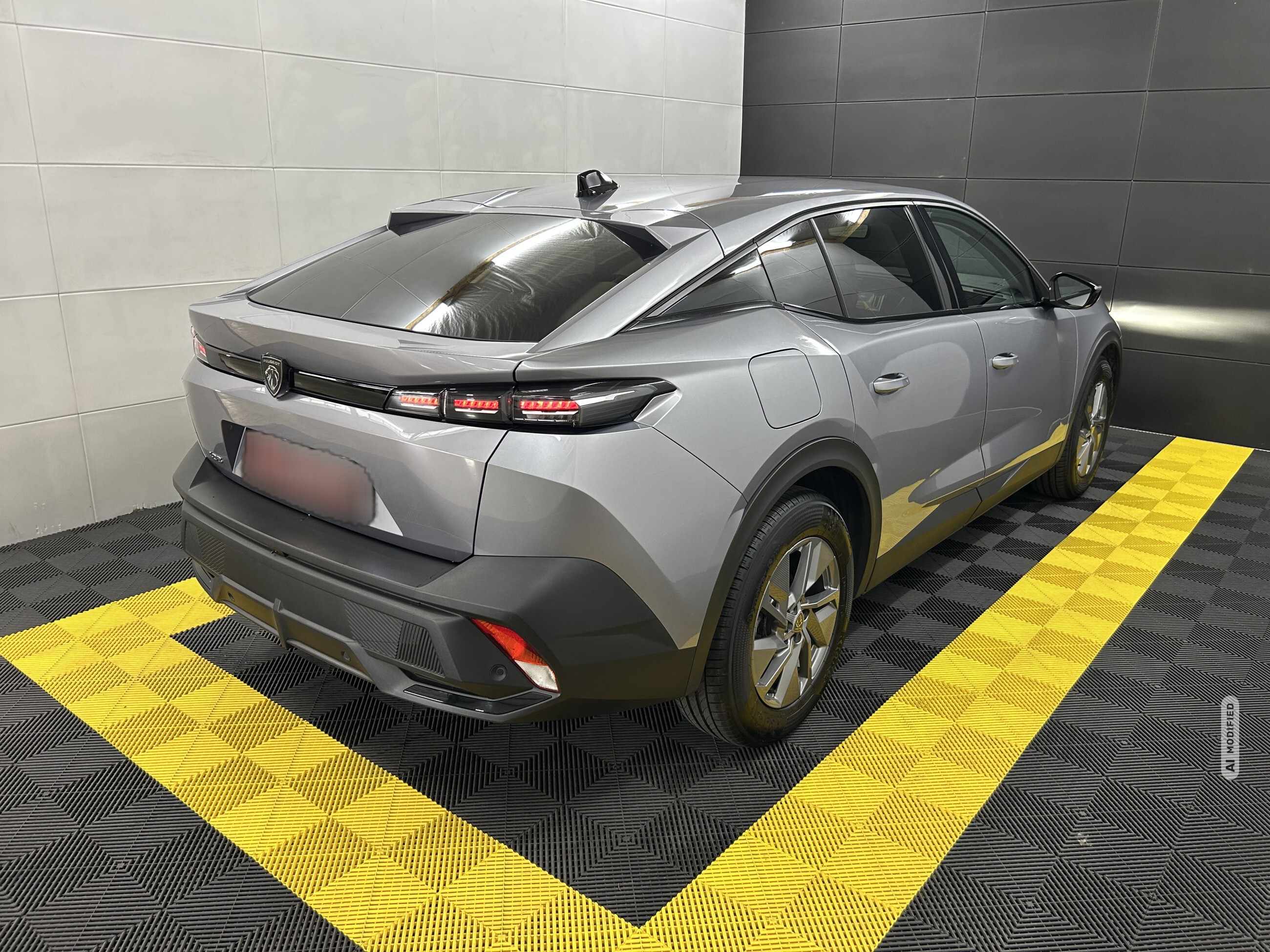 Peugeot 408 Hybrid 136 Allure+ACC+360*+LED+DAB+CarPlay