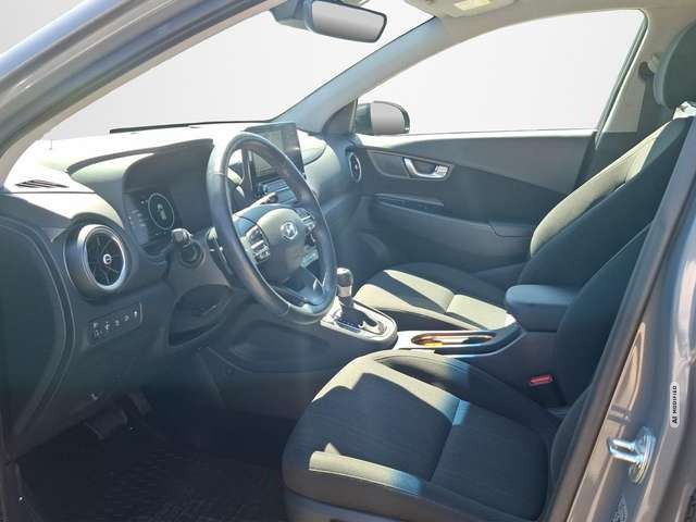 Hyundai KONA 1.6 CRDi Prime Mild-Hybrid 2WD AUTOMATIK / NAVI /