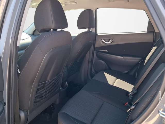 Hyundai KONA 1.6 CRDi Prime Mild-Hybrid 2WD AUTOMATIK / NAVI /