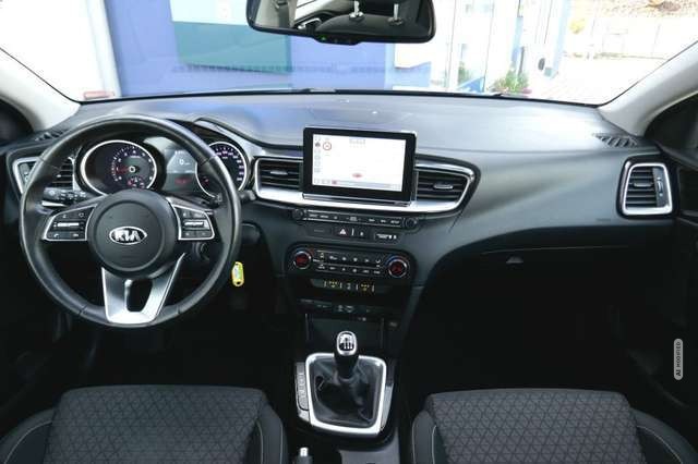 Kia cee'd / Ceed Ceed 1.4 T-GDI OPF Vision NAVI KAMERA LED