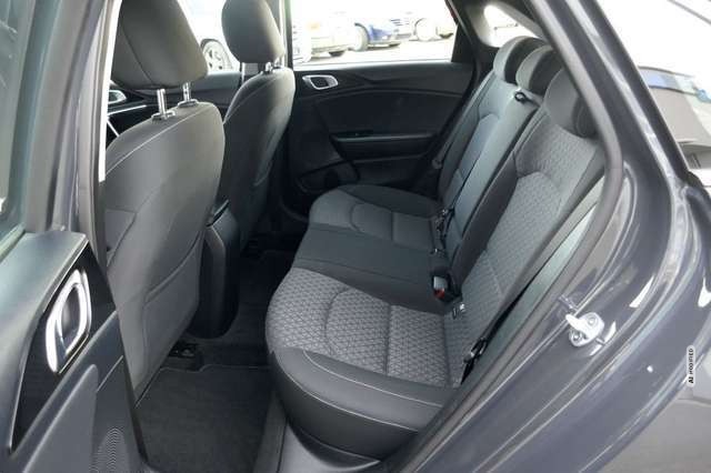 Kia cee'd / Ceed Ceed 1.4 T-GDI OPF Vision NAVI KAMERA LED