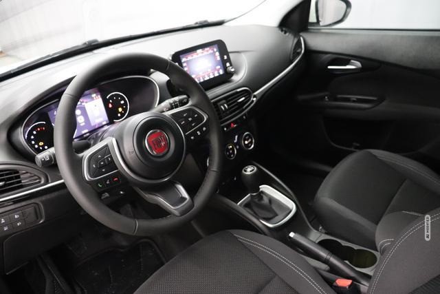 Fiat Tipo 5-Türer CITY LIFE 1.0 T3 74kW Navigationssystem, Sicherheits-Plus-Paket, Co