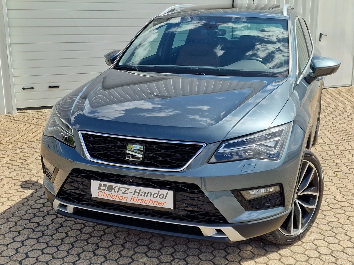 Seat Ateca 2.0 TSI Xcellence*4Drive*AHK*Standheiz.*19 Zoll