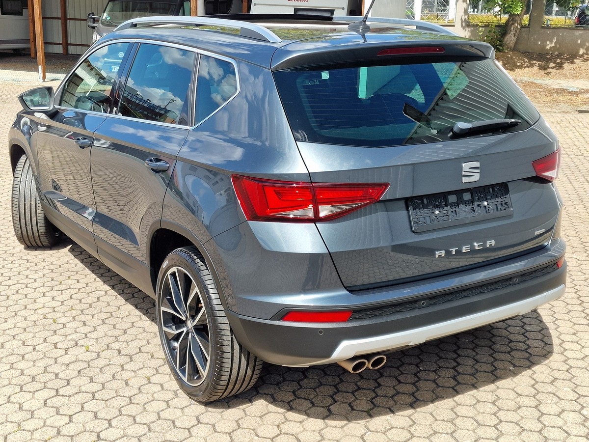 Seat Ateca 2.0 TSI Xcellence*4Drive*AHK*Standheiz.*19 Zoll