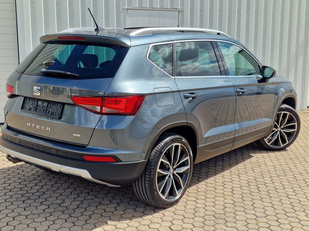 Seat Ateca 2.0 TSI Xcellence*4Drive*AHK*Standheiz.*19 Zoll
