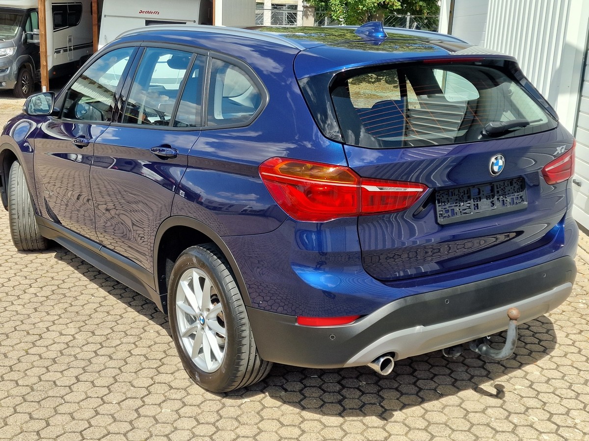 BMW X1  Navi*AHK abnehmbar*Tempomat*Komfortzugang