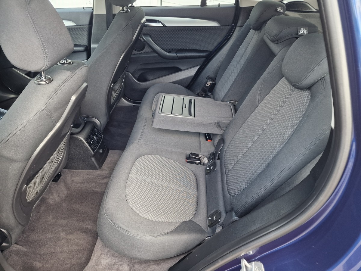 BMW X1  Navi*AHK abnehmbar*Tempomat*Komfortzugang