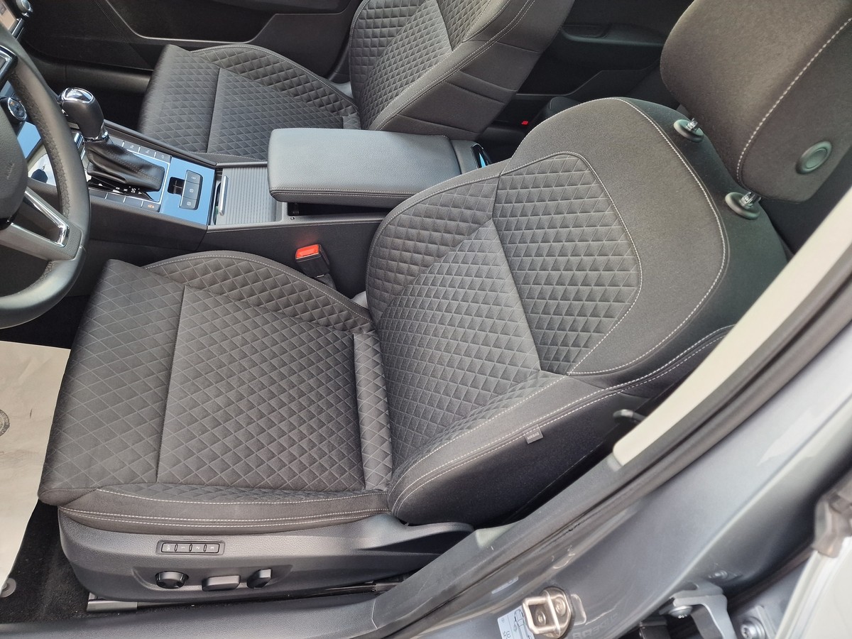 Skoda Superb TSI Style*Navi*AHK*ACC*Apple Car*Glasdach
