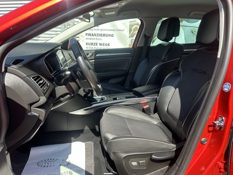 Renault Megane IV GRANDTOUR 1.3TCe160 ENERGIE BOSE EDITION AUTOMATIK