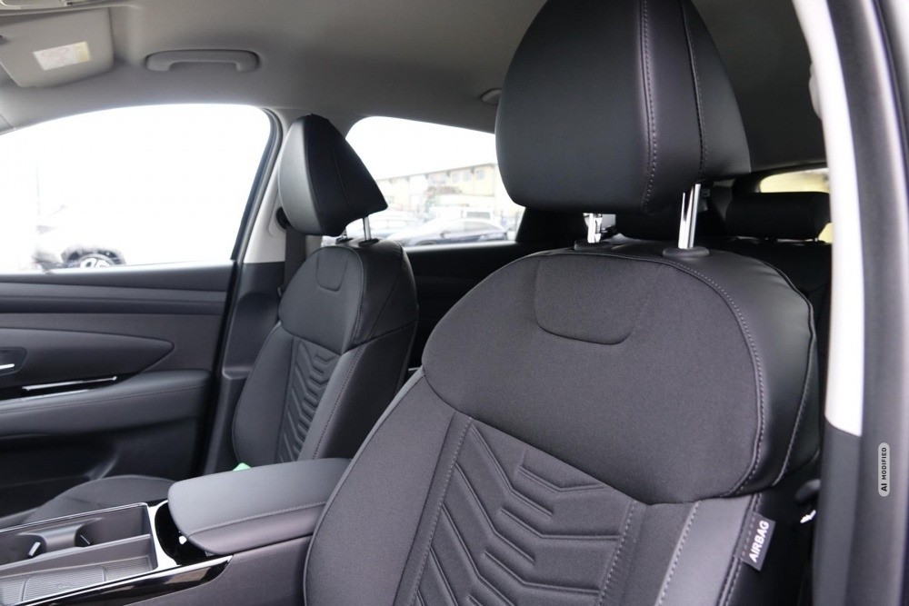 Hyundai Tucson TREND HYBRID 239PS +KRELL/el. Sitze/AHK!