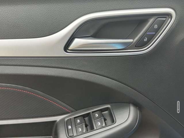 MG ZS ICE 1.0T-GDI Luxury Navi LED Klima Einparkhilfe