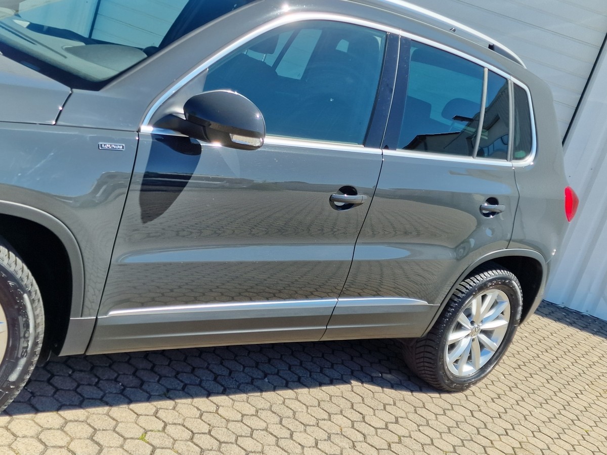 Volkswagen Tiguan Sport & Style*AHK*Navi*R-Kamera*Tempomat
