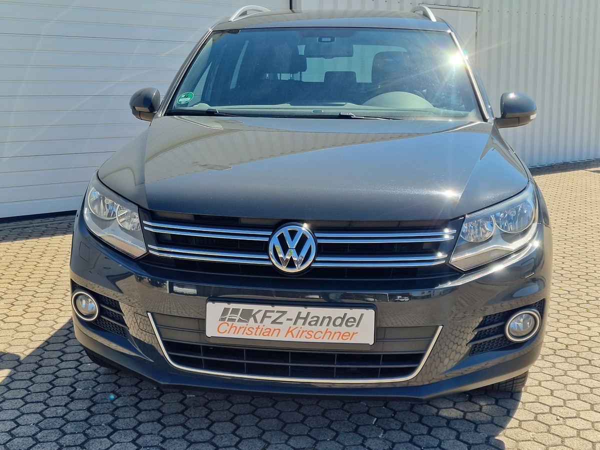 Volkswagen Tiguan Sport & Style*AHK*Navi*R-Kamera*Tempomat