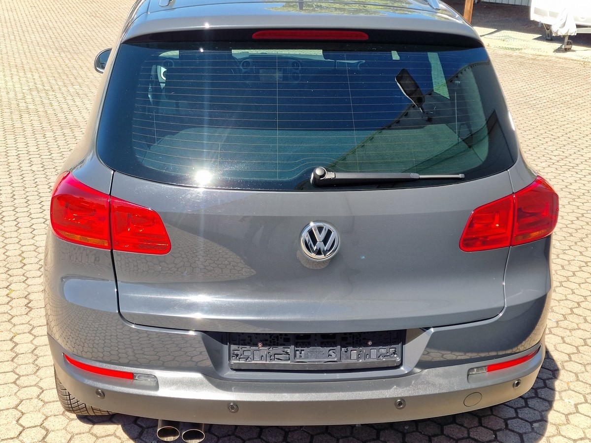 Volkswagen Tiguan Sport & Style*AHK*Navi*R-Kamera*Tempomat
