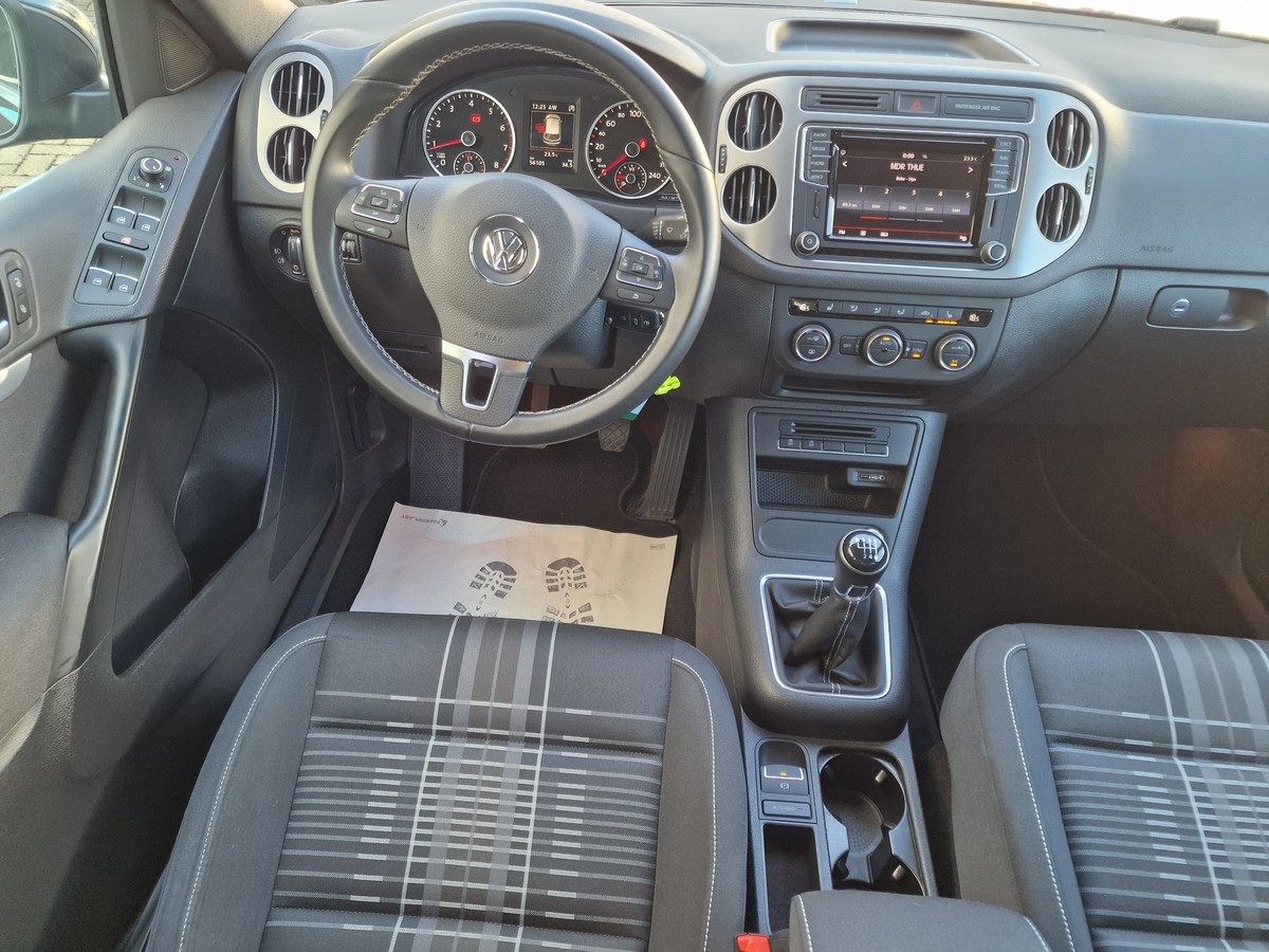 Volkswagen Tiguan Sport & Style*AHK*Navi*R-Kamera*Tempomat