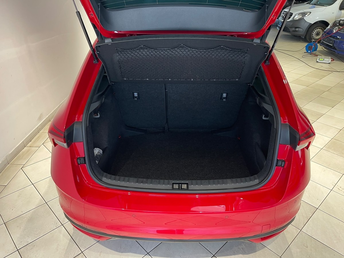 Skoda Scala 1.5 TSI Monte Carlo Matrix Pano Navi