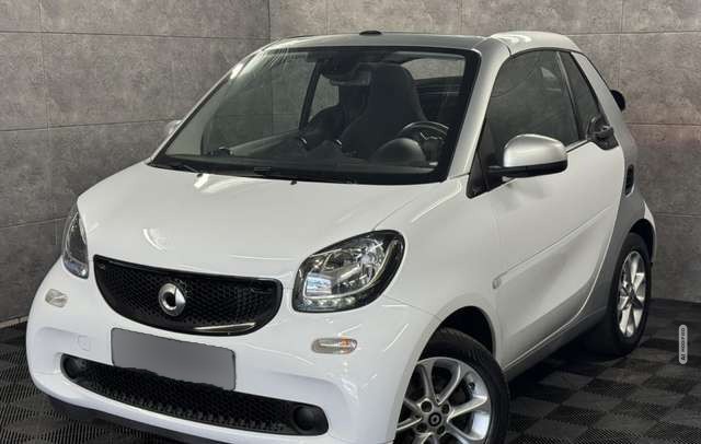 Smart ForTwo 1.0 cabrio Basis Tempomat*SHZ*Alu*Klima* Klima