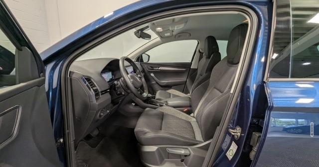 Skoda Karoq Style 1.5 TSI ACT DSG LED ACC CarPlay KAM