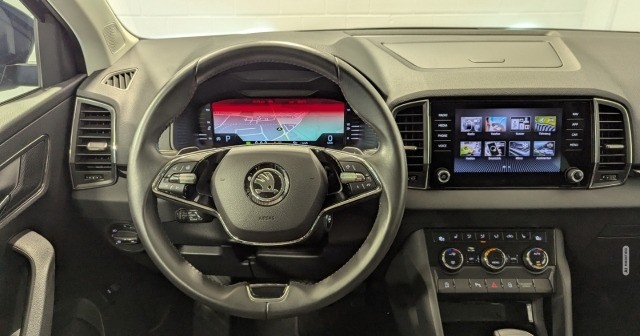 Skoda Karoq Style 1.5 TSI ACT DSG LED ACC CarPlay KAM