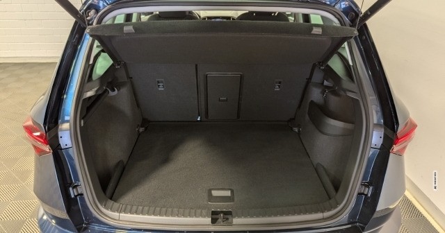 Skoda Karoq Style 1.5 TSI ACT DSG LED ACC CarPlay KAM