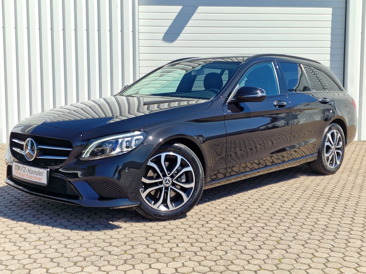 Mercedes-Benz C 220 d T Avantg.*Nightpaket*AHK*ACC*R-Kamera