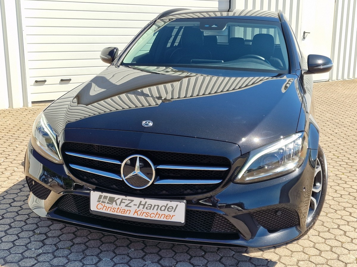 Mercedes-Benz C 220 d T Avantg.*Nightpaket*AHK*ACC*R-Kamera