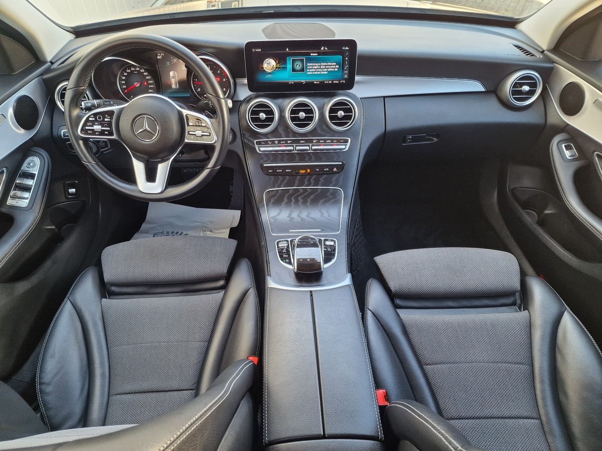 Mercedes-Benz C 220 d T Avantg.*Nightpaket*AHK*ACC*R-Kamera