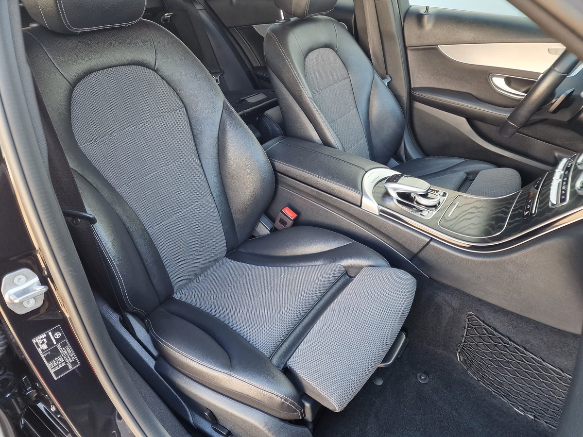 Mercedes-Benz C 220 d T Avantg.*Nightpaket*AHK*ACC*R-Kamera