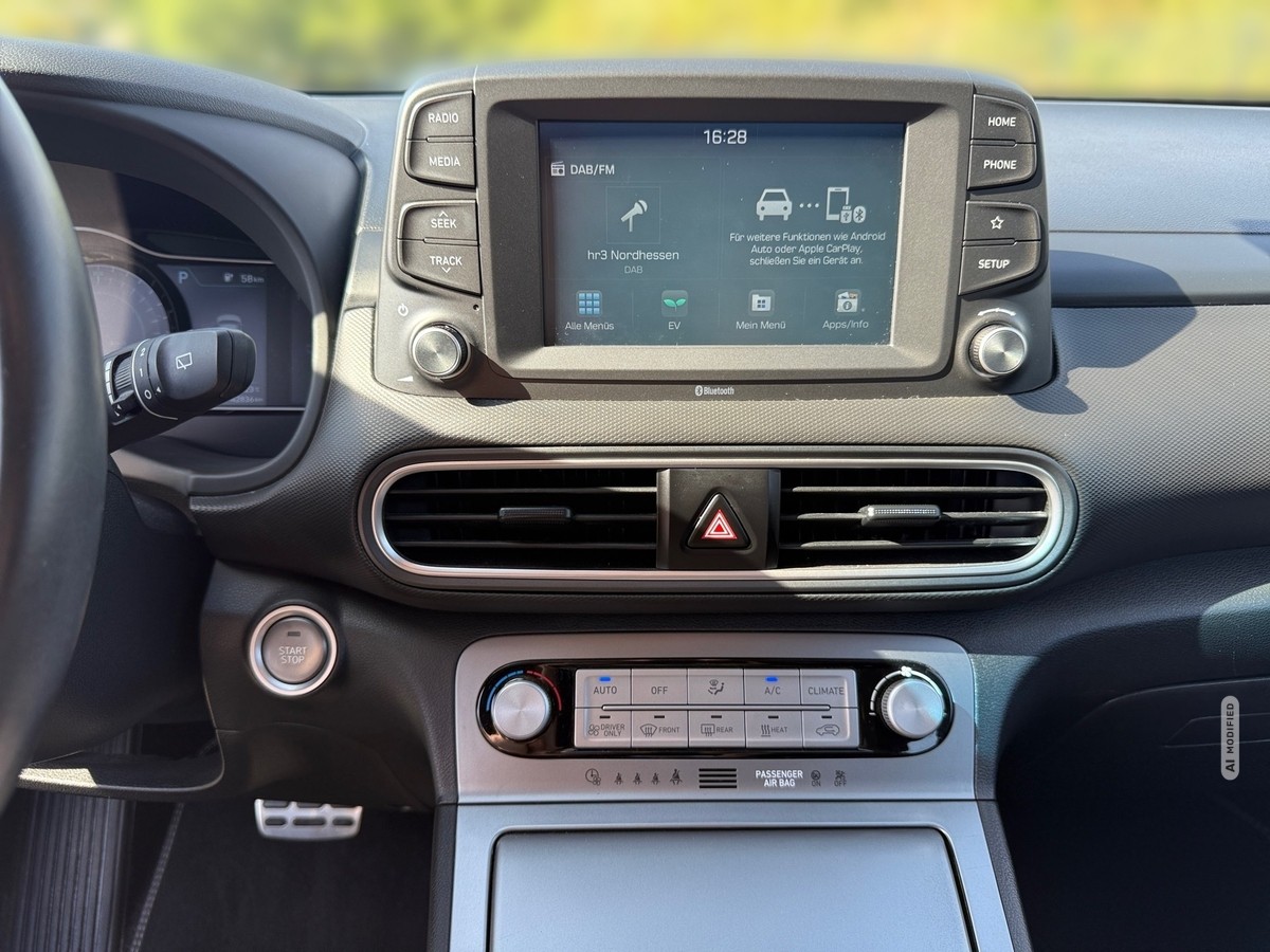 Hyundai KONA Elektro DAB+