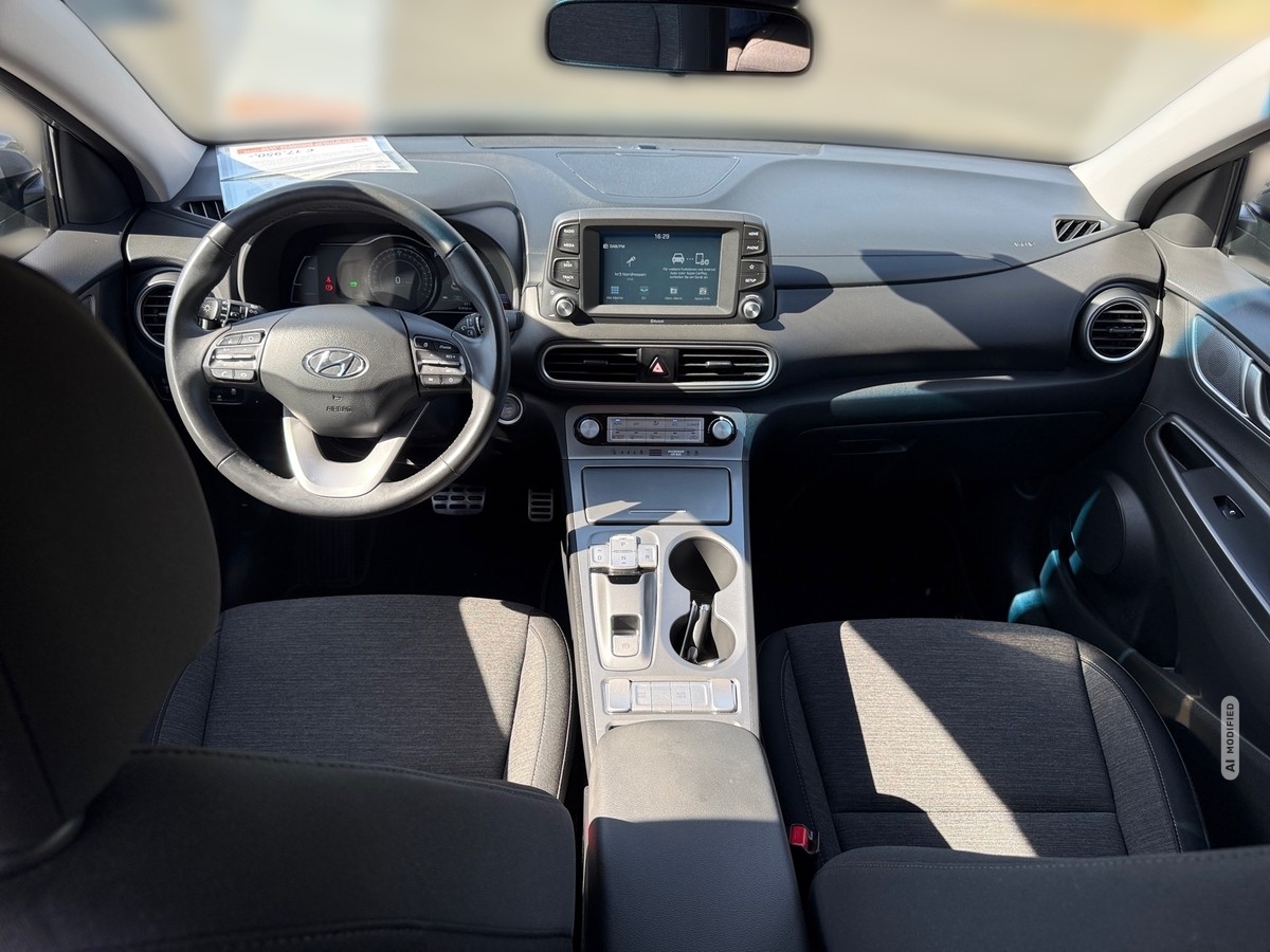 Hyundai KONA Elektro DAB+