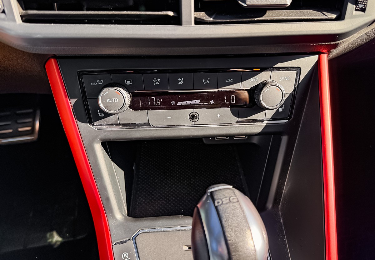 Volkswagen Polo GTI 2.0 TSI no OPF Navi RFK SHZ LED CarPlay