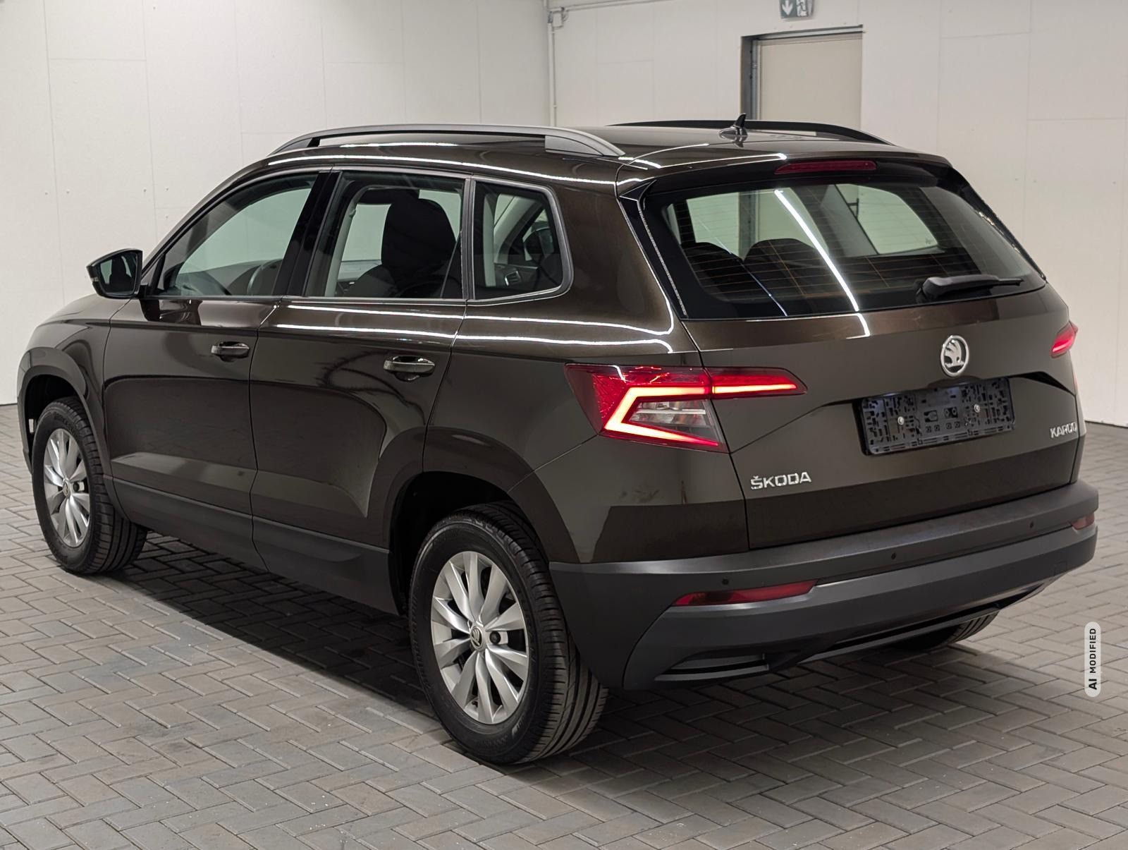 Skoda Karoq LED/SmartLink/SHZ/PDC/AHK/Tempom.