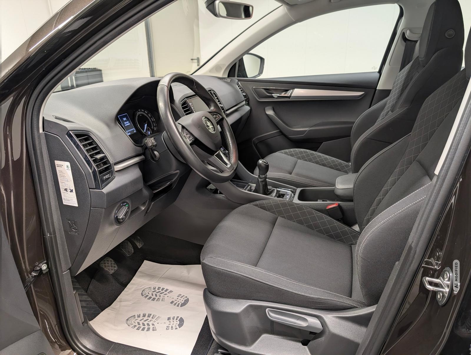 Skoda Karoq LED/SmartLink/SHZ/PDC/AHK/Tempom.