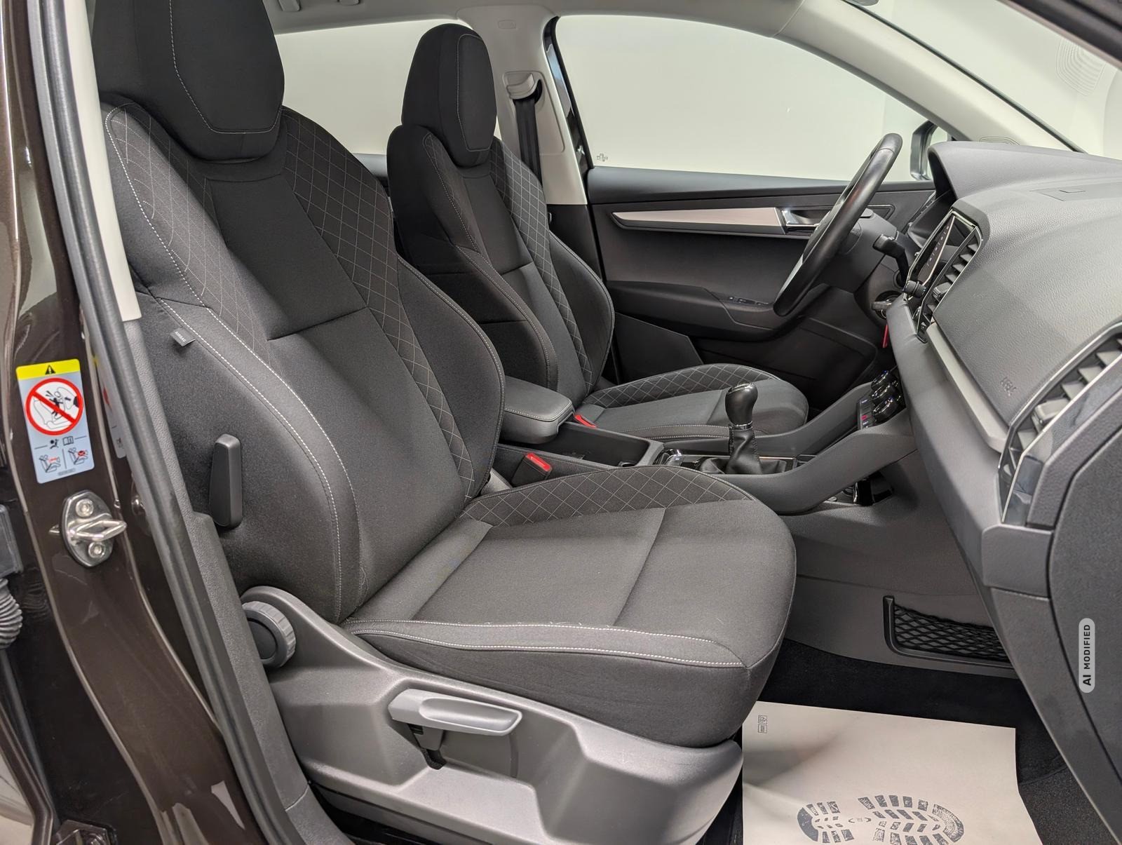 Skoda Karoq LED/SmartLink/SHZ/PDC/AHK/Tempom.